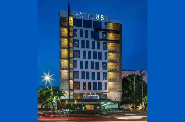 Сурабая: Hotel 88 Embong Malang
