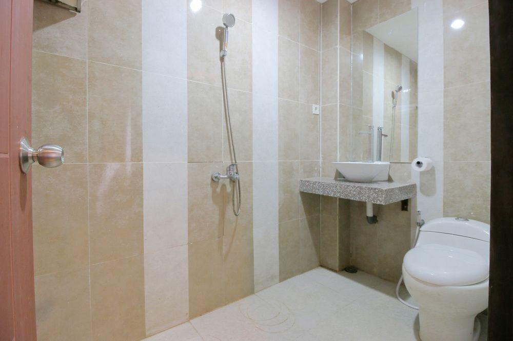 Банджанбару: Airy Tugu Adipura Kastela 3 Banjarbaru