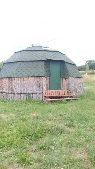 Путиловка: Отель Дикий Крым