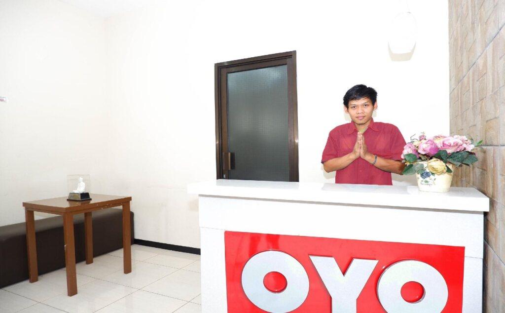 Семаранг: Sky Guesthouse By OYO Rooms