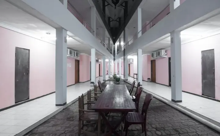 Сизаруа: Hotel Graha Dinar by Reddoorz