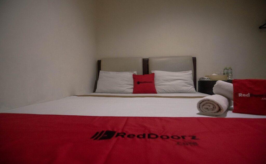 Джакарта: Trend Hotel By RedDoorz