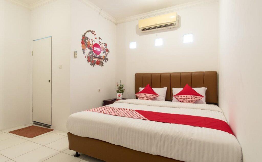 Медан: Titipapan Residence By OYO Rooms