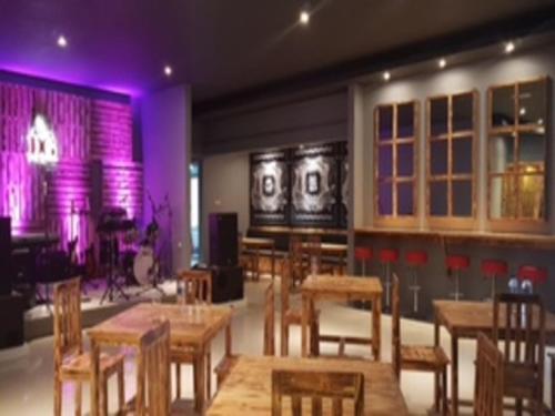 Озеро Тоба: Dginn Cafe & Bar