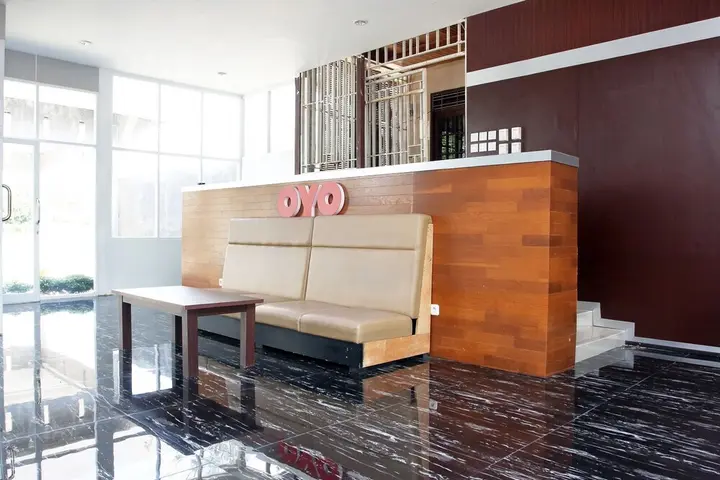 Палангкарая: Hotel Royal by OYO Rooms