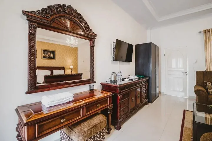 Медан: RedDoorz Plus Syariah @ Jalan Brigjend Katamso Medan