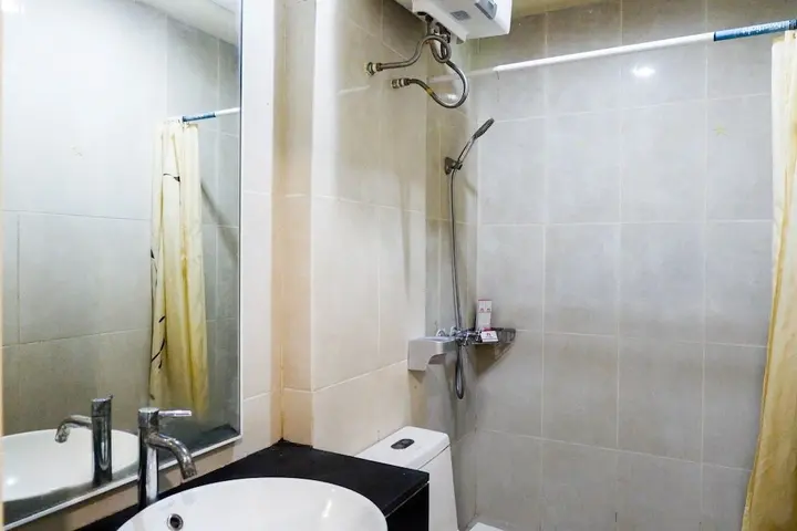 Сурабая: Trillium Residence