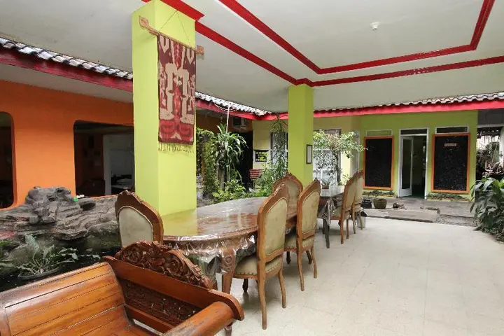 Бандар-Лампунг: Hotel Parahiyangan By OYO Rooms