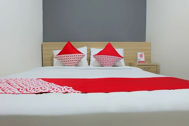Муара Бунго: Hotel Fayadh by OYO Rooms