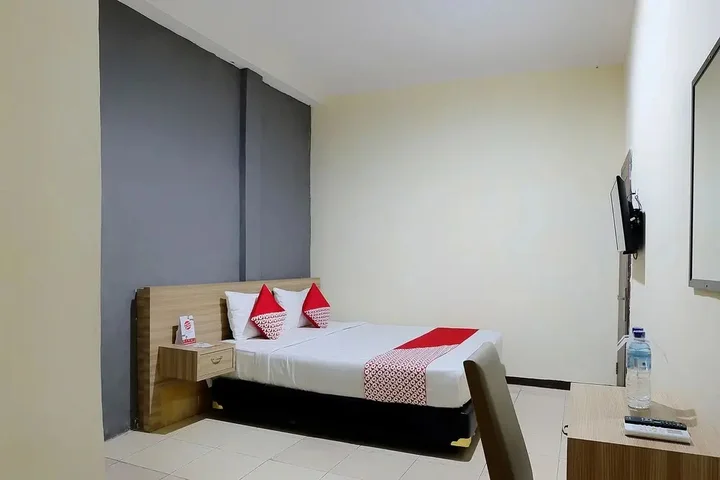 Муара Бунго: Hotel Fayadh by OYO Rooms