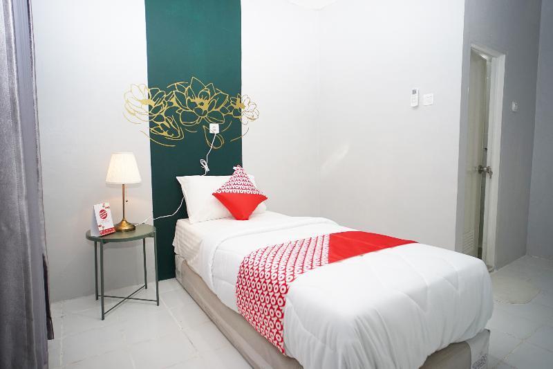 Баликпапан: Sani Guest House by OYO Rooms
