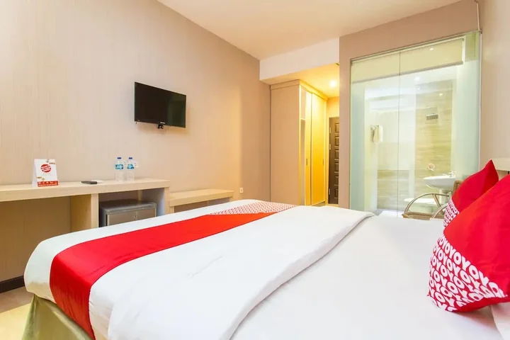 Баликпапан: Hotel Sejati by OYO Rooms