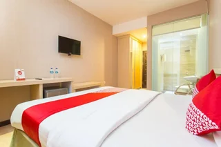 Баликпапан: Hotel Sejati by OYO Rooms