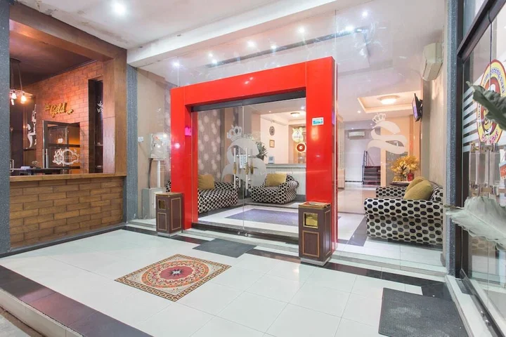 Баликпапан: Hotel Sejati by OYO Rooms