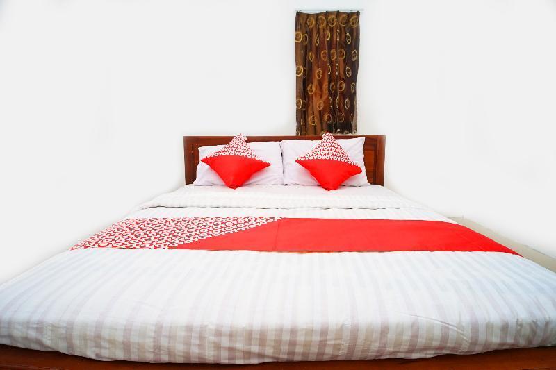 Баликпапан: Pondok Mulia Guest House by OYO Rooms
