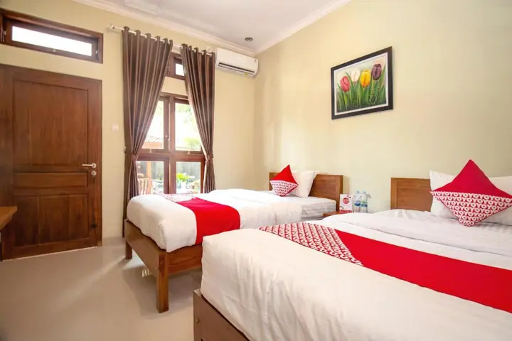 Батуретно: Joglo Manggisan Syariah by Oyo Rooms