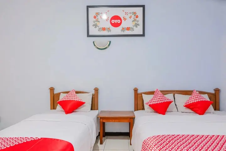 Маланг: Hotel Nugraha By OYO Rooms