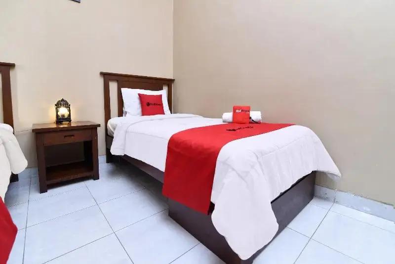 D'joemah Nadja Homestay by RedDoorz — фото 2