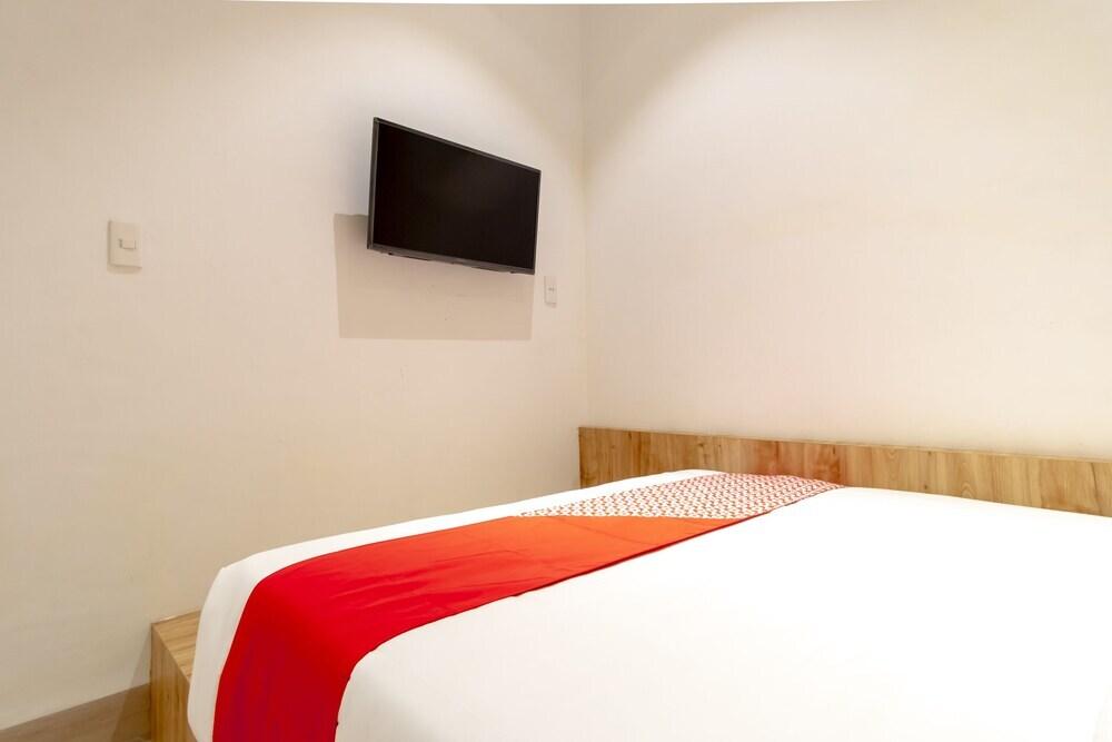Медан: Asoka Family Residence Syariah by OYO Rooms