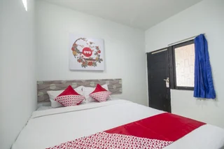 Понтианак: Hm Guest House by Oyo Rooms
