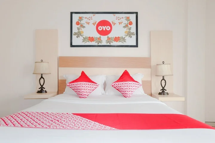 Маланг: Hasanah Guest House Syariah De Saphire by OYO Rooms