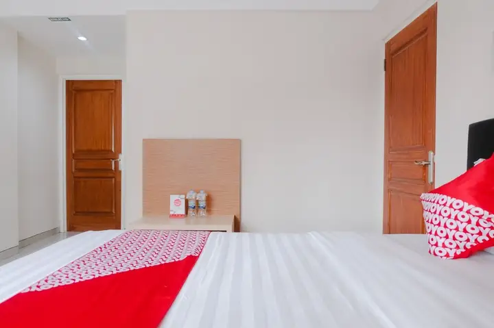Hasanah Guest House Syariah De Saphire by OYO Rooms — фото 2