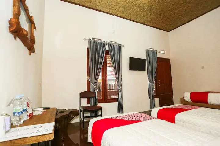 Kampoeng Osing Syariah Guesthouse by OYO Rooms — фото 2