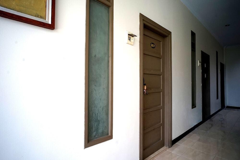 Баликпапан: OYO 2038 Jasmine Guest House Balikpapan