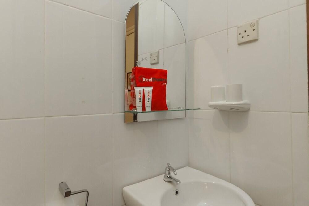 Батам: Reddoorz Plus @ Batam Centre