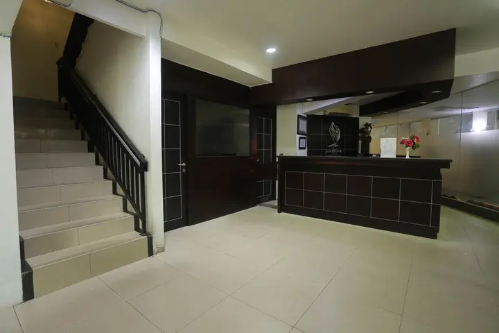 Банджармасин: Hotel Sembilan Sembilan by OYO Rooms