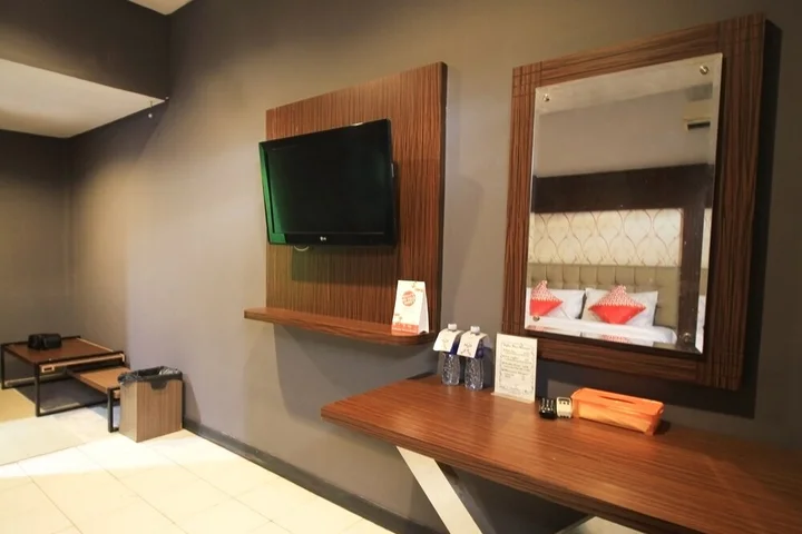 Пеканбару: Damon Butik Hotel by OYO Rooms