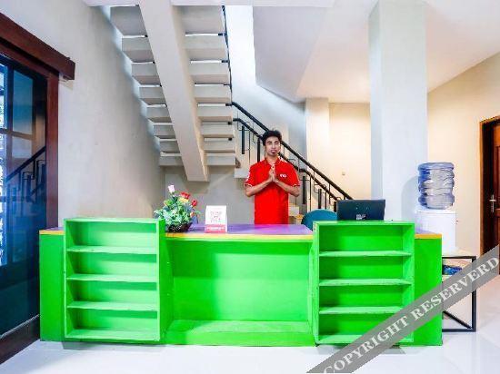 Семаранг: Safara Guesthouse Syariah by Oyo Rooms