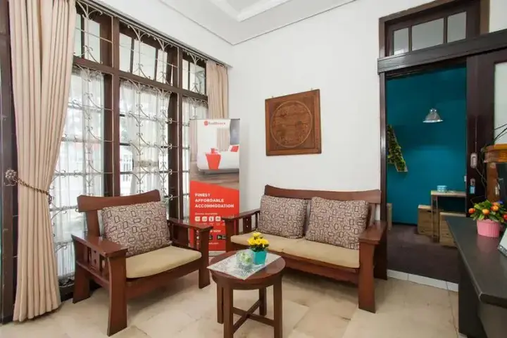 Asri Homestay Syariah by RedDoorz — фото 2
