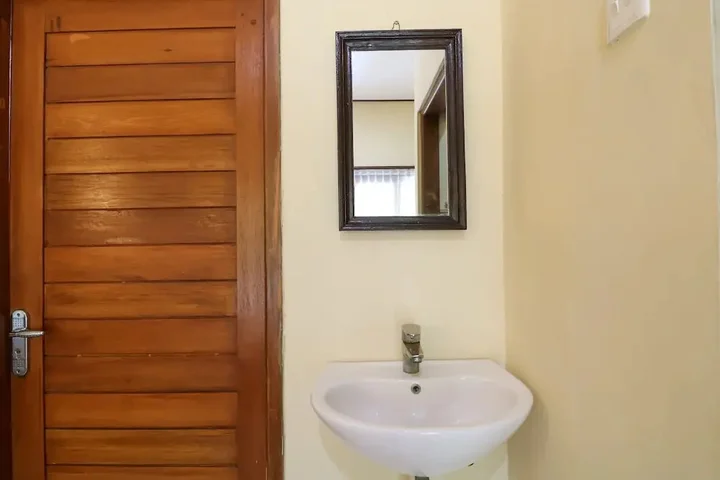 Беноа: Kenanga Homestay by OYO Rooms
