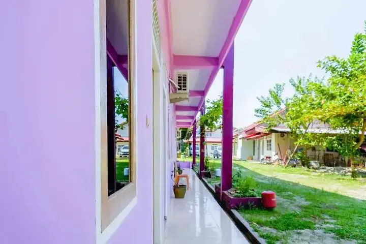 Дури: Nabeza House by OYO Rooms