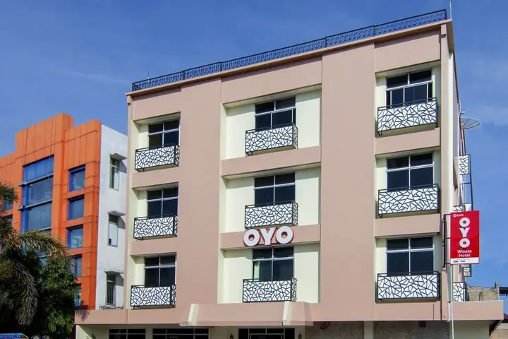 Озеро Тоба: Wisata Hotel by OYO Rooms