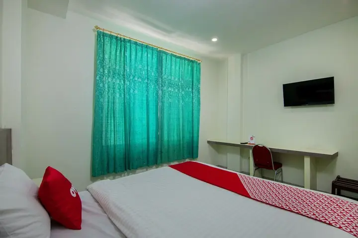 Озеро Тоба: Wisata Hotel by OYO Rooms