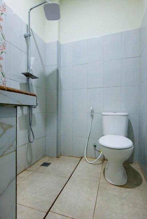 Озеро Тоба: Wisata Hotel by OYO Rooms