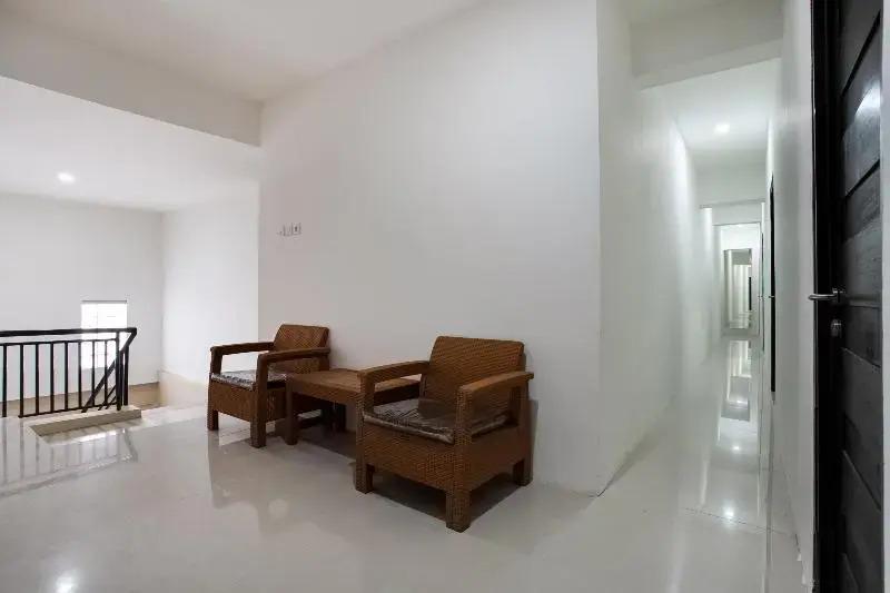 Чимахи: Cimahi Guest House by OYO Rooms