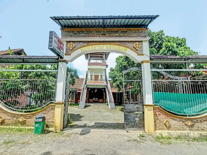 Homestay Syariah Asyuban by OYO Rooms — фото 3