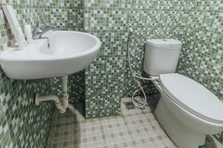 Амбон: Satria Guest House by OYO Rooms