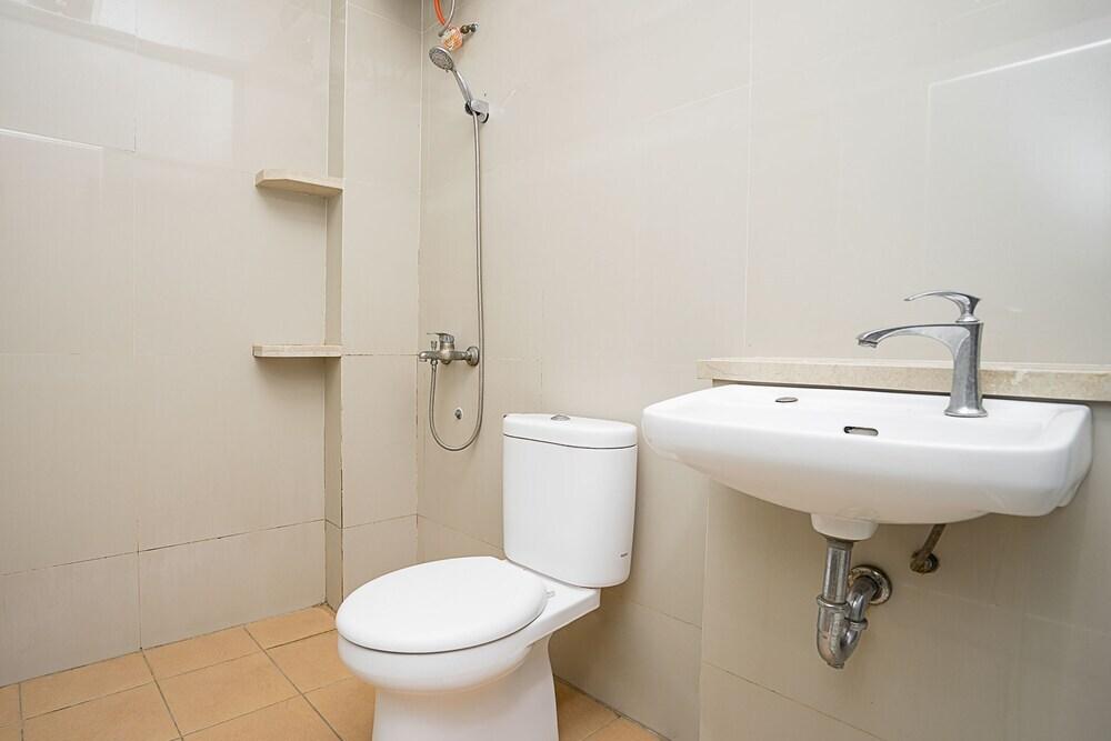 Самаринда: Des Guest House by Oyo Rooms