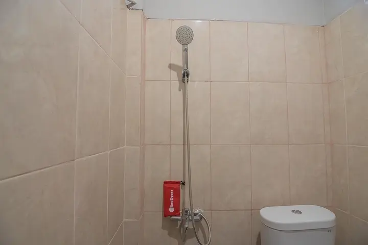 Бандунг: Ngoffee by RedDoorz