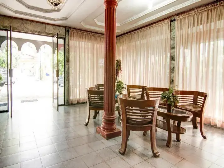 Пеканбару: Hotel Tampan by OYO Rooms