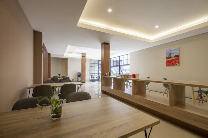 Семаранг: Art 2stay Hotel by Reddoorz