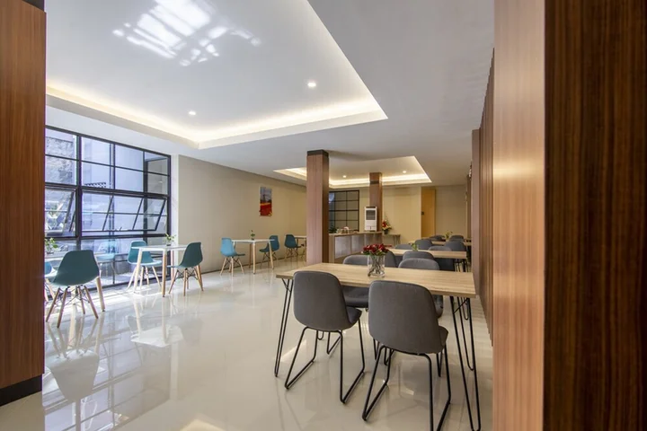 Семаранг: Art 2stay Hotel by Reddoorz