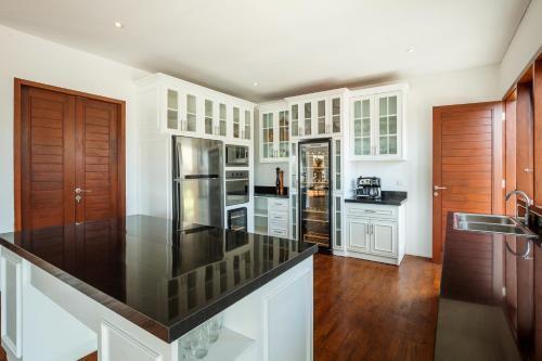 Керобокан: Villa Naty