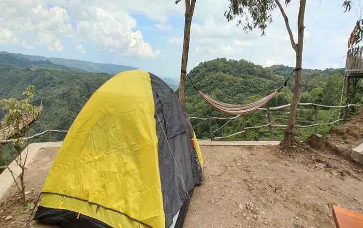 Батуретно: Dempak Indah Camp and Resort