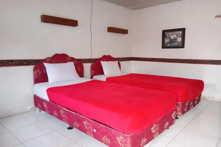 Берастаги: Dien Karona Hotel by OYO Rooms