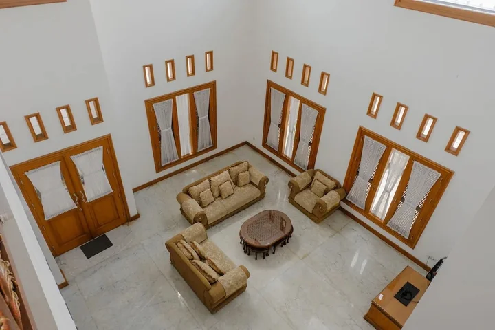 Маланг: Daffi Family Residence by OYO Rooms